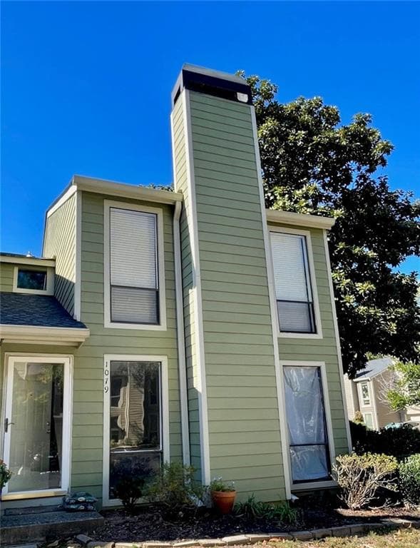 1079 Riverbend Club Drive 1079, Atlanta, GA 30339 — most recent listing photo