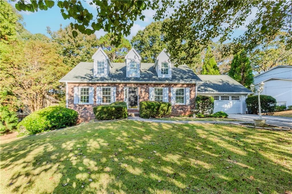 5352 Waterford Drive, Dunwoody, GA 30338 — most recent listing photo