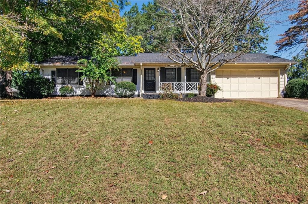 810 Hillside Drive, Gainesville, GA 30501 — most recent listing photo