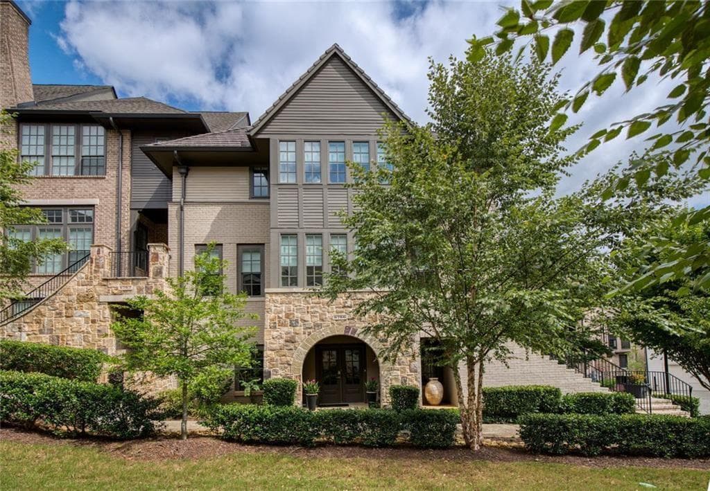 6766 Cadence Boulevard, Sandy Springs, GA 30328 — most recent listing photo