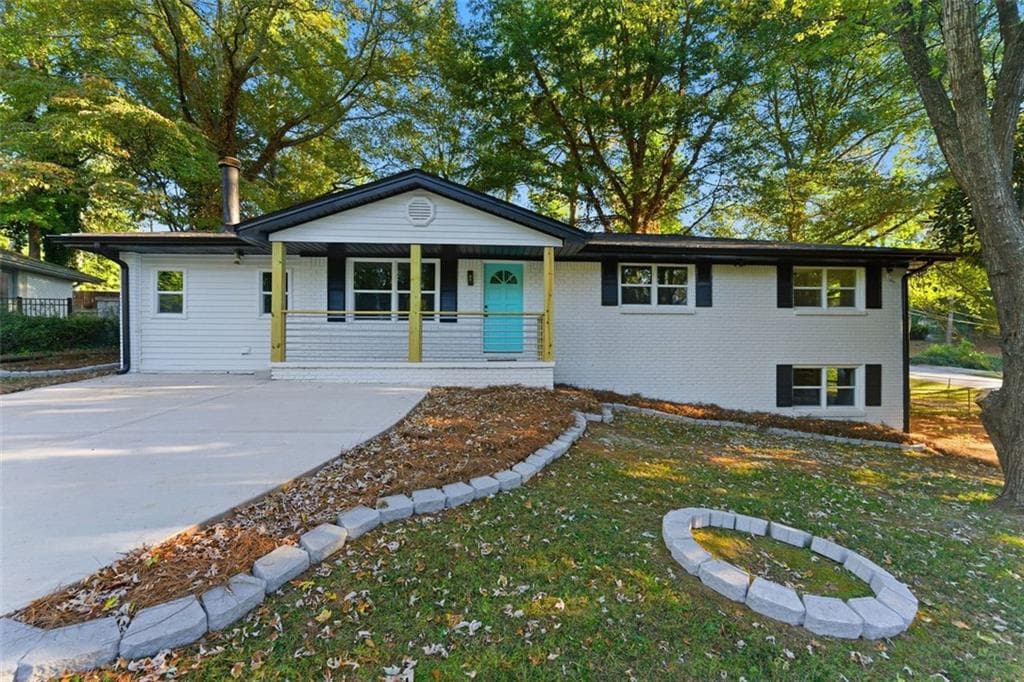 1000 CLIFTON Circle, Smyrna, GA 30080 — most recent listing photo