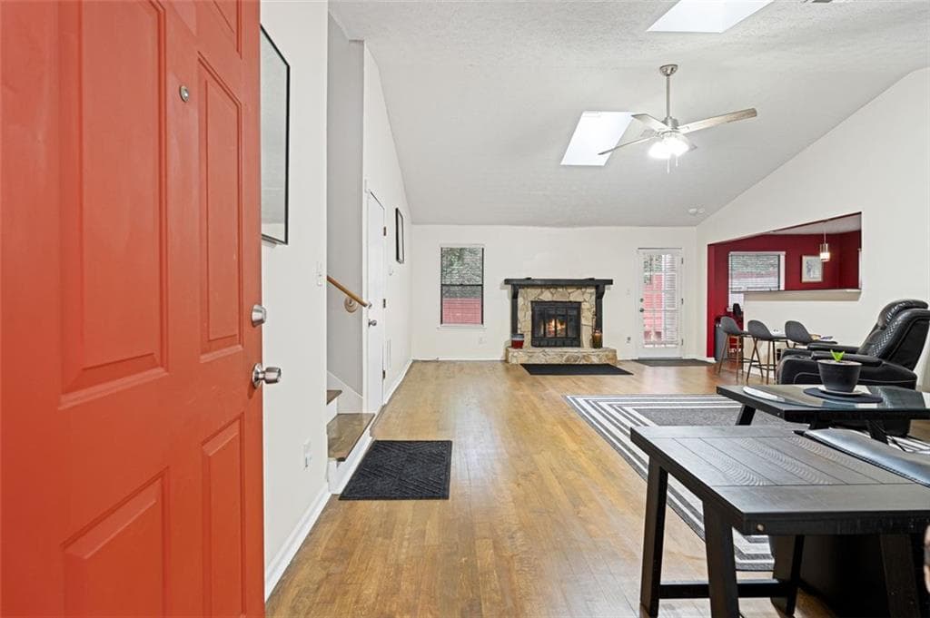 3 bedroom, 2 bathroom, 1,817 sq ft single family residence for sale at 5192 MAINSTREET PARK Drive, Stone Mountain, GA 30088 — photo 7