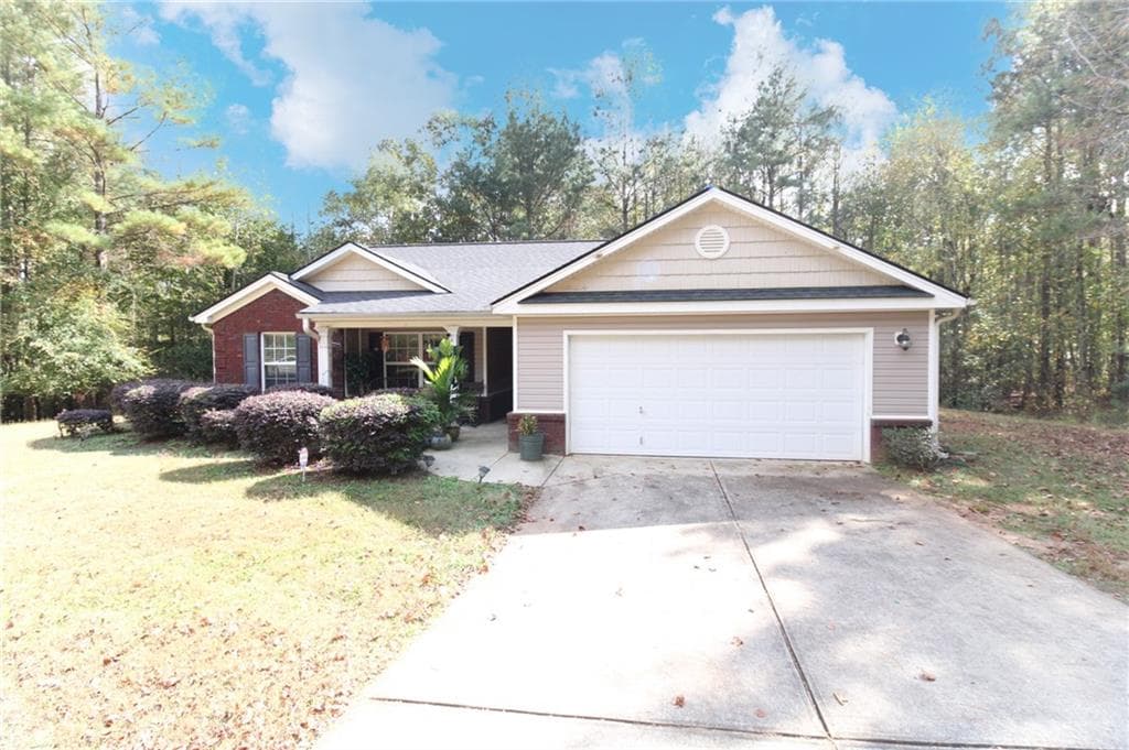 203 Pinewood Circle, Colbert, GA 30628 — most recent listing photo