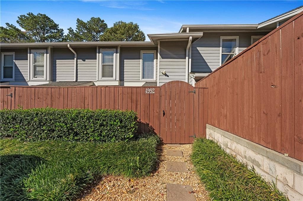 4992 Meadow Lane, Marietta, GA 30068 — most recent listing photo