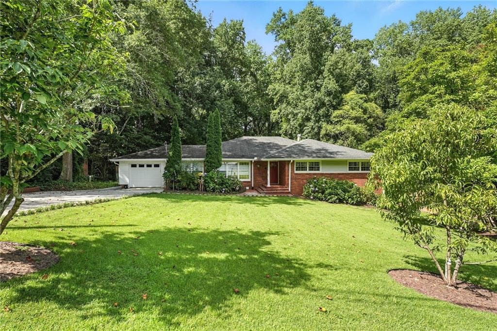 1152 ARBORVISTA Drive, Atlanta, GA 30329 — most recent listing photo