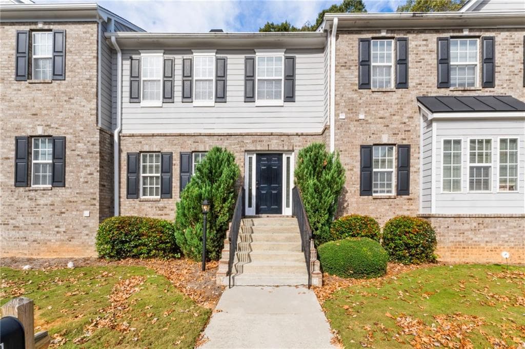 5980 Eagle Tiff Lane, Sugar Hill, GA 30518 — most recent listing photo