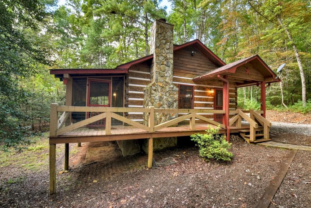 72 Honeysuckle Way, Blue Ridge, GA 30513 — most recent listing photo
