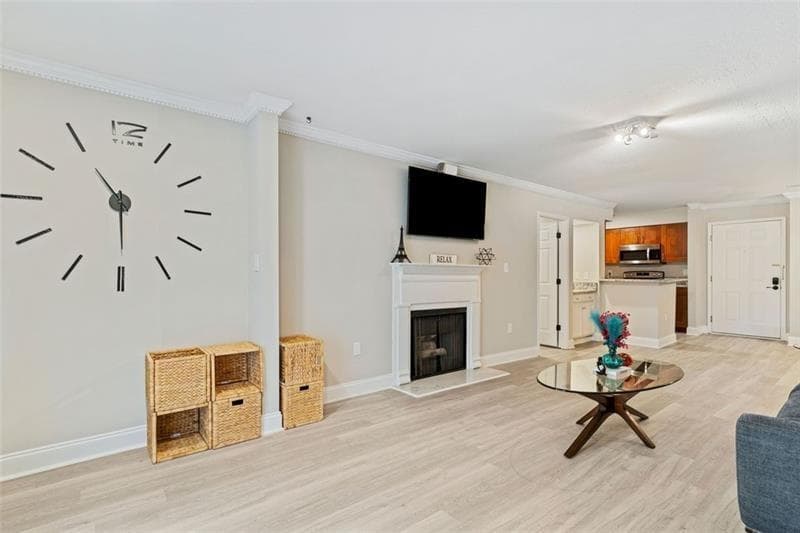 2 bedroom, 3 bathroom, 1,249 sq ft condominium for sale at 4106 PINE HEIGHTS Drive, Atlanta, GA 30324 — photo 5