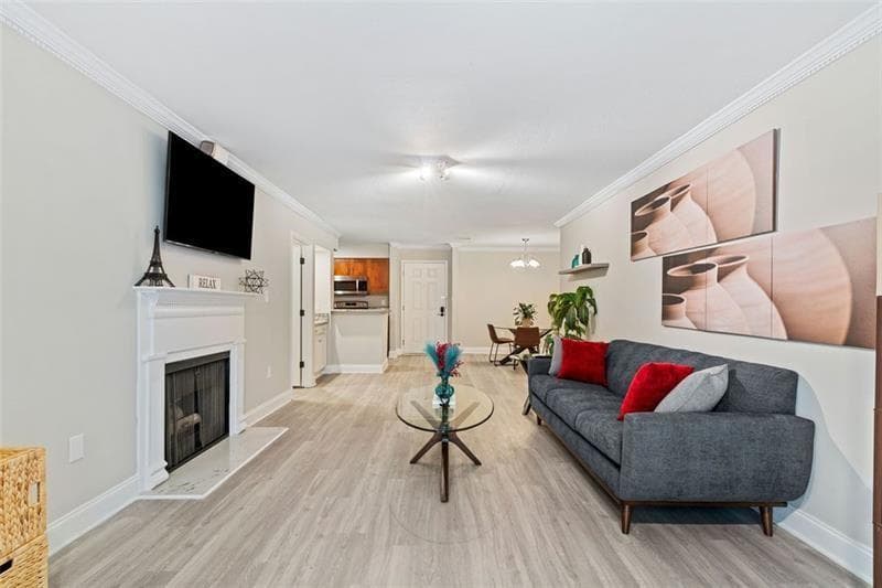 2 bedroom, 3 bathroom, 1,249 sq ft condominium for sale at 4106 PINE HEIGHTS Drive, Atlanta, GA 30324 — photo 6