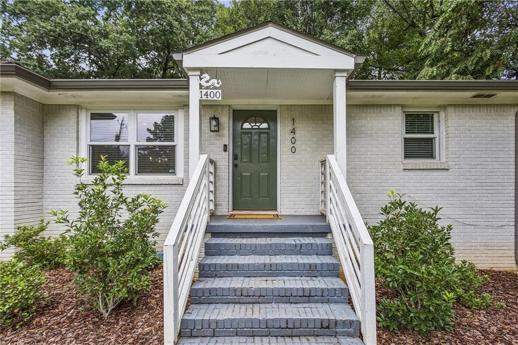 3 bedroom, 2 bathroom, 1,484 sq ft single family residence sold at 1400 Smith Street, Atlanta, GA 30316