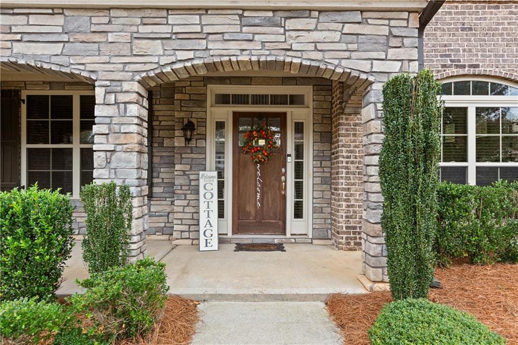 3984 Crimson Ridge Way, Buford, GA 30518 — most recent listing photo