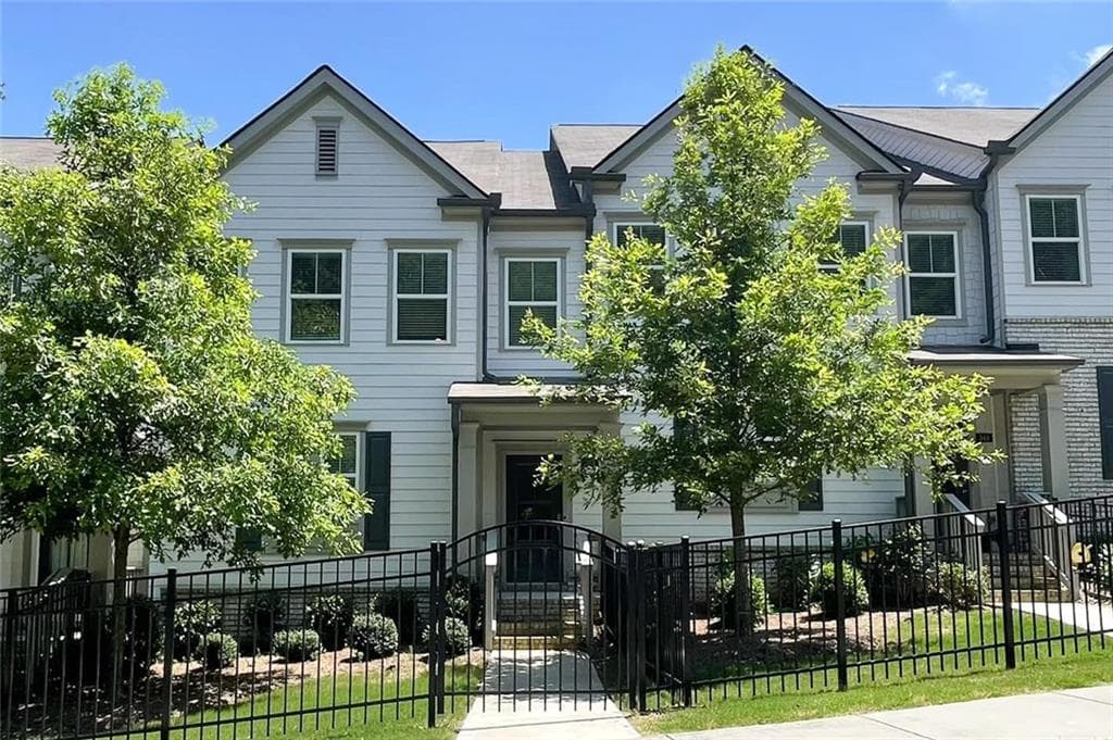 353 Vista Lane, Woodstock, GA 30189 — most recent listing photo