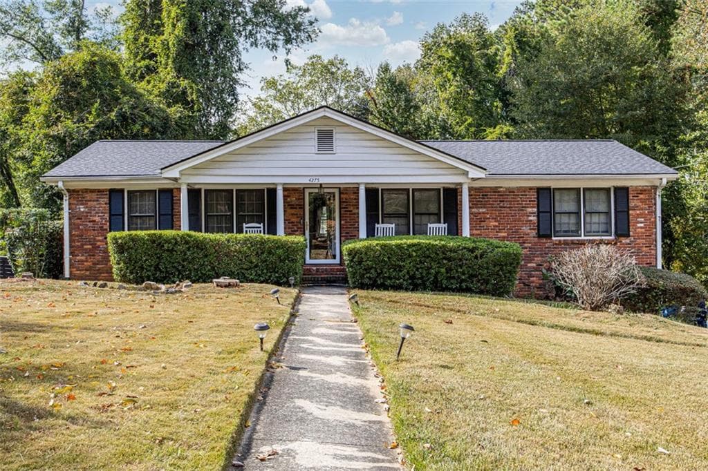 3 bedroom, 3 bathroom, 1,325 sq ft single family residence sold at 4275 Sun Valley Boulevard, Atlanta, GA 30344