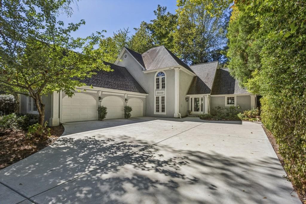2014 Northside Drive, Atlanta, GA 30318 — most recent listing photo
