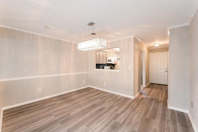 3 bedroom, 2 bathroom, 1,430 sq ft condominium for rent at 2505 W Broad Street 122, Athens, GA 30606 for $1,400 a month — photo 7
