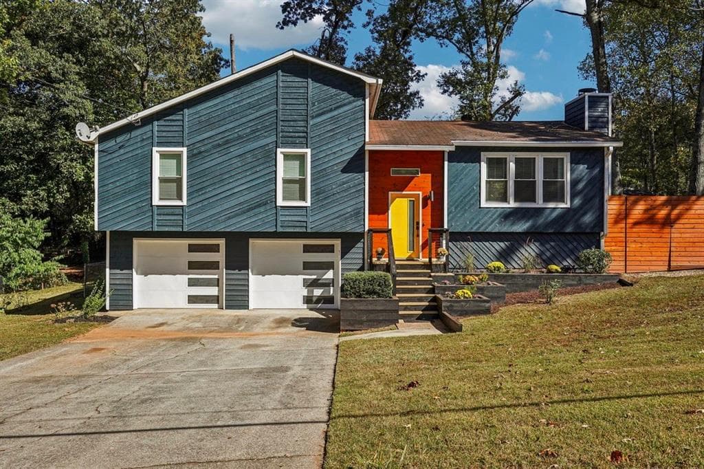 4487 S Springwood Drive, Smyrna, GA 30082 — most recent listing photo