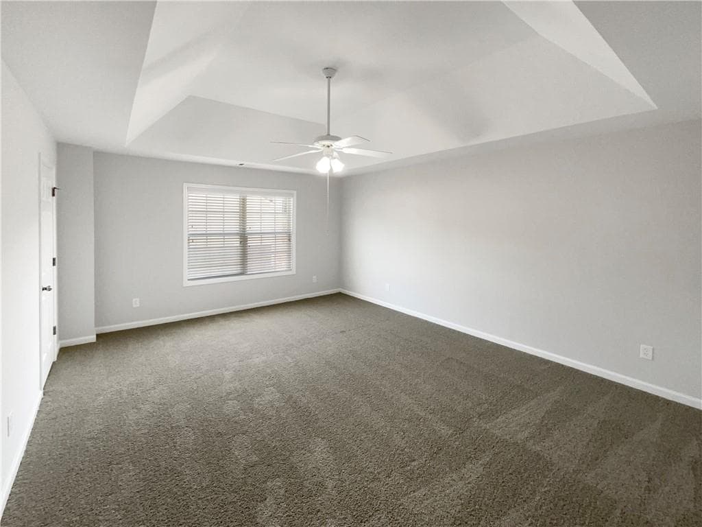 4 bedroom, 4 bathroom, 2,452 sq ft townhouse under contract at 1622 Halliard Drive, Lawrenceville, GA 30043 — photo 5