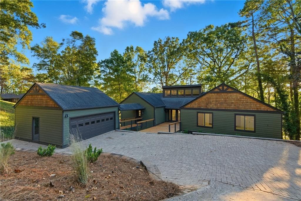 5685 Cherokee Trace, Cumming, GA 30041 — most recent listing photo