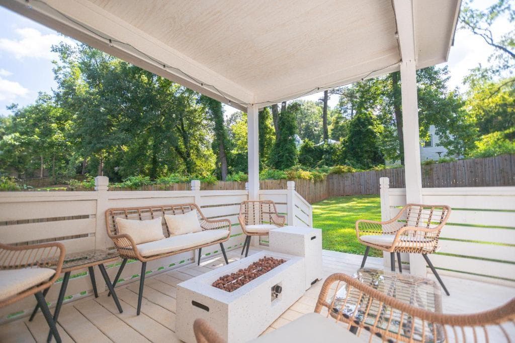 4 bedroom, 4 bathroom, 2,940 sq ft single family residence for sale at 253 Lamon Avenue, Atlanta, GA 30316 — photo 5