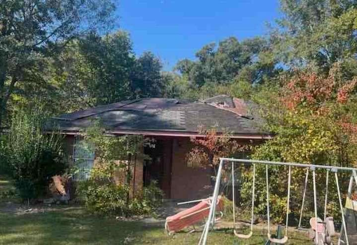 3 bedroom, 2 bathroom, 971 sq ft single family residence under contract at 672 ADAMS Road, Other-Alabama, AL 36043 — photo 2