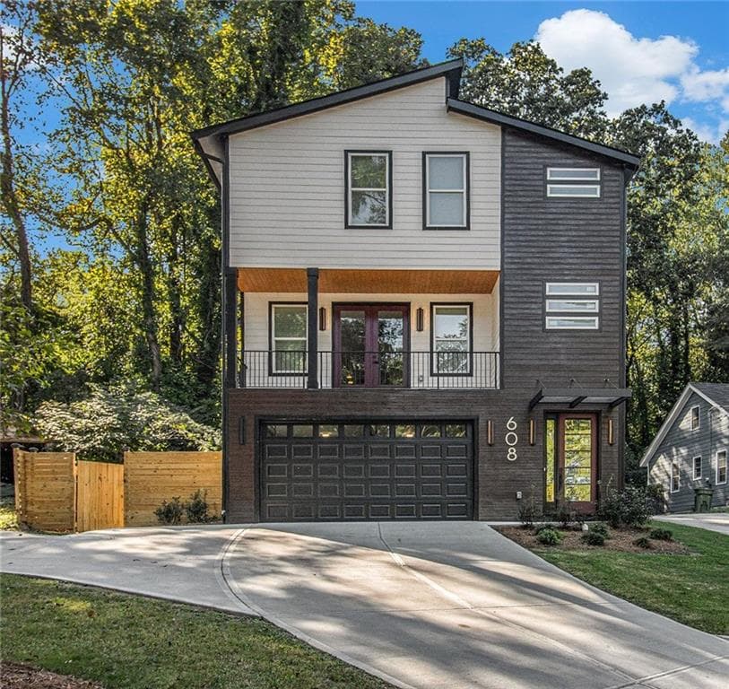 3 bedroom, 4 bathroom, 3,177 sq ft single family residence sold at 608 S Evelyn Place, Atlanta, GA 30318