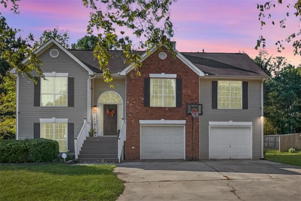 208 Tyler Trace, Griffin, GA 30223 — most recent listing photo