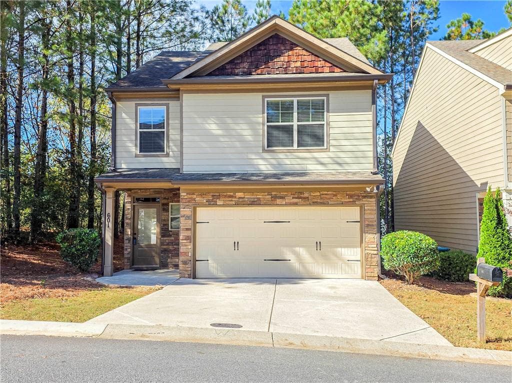 3 bedroom, 3 bathroom, 1,684 sq ft single family residence sold at 601 Summit Point, Canton, GA 30114