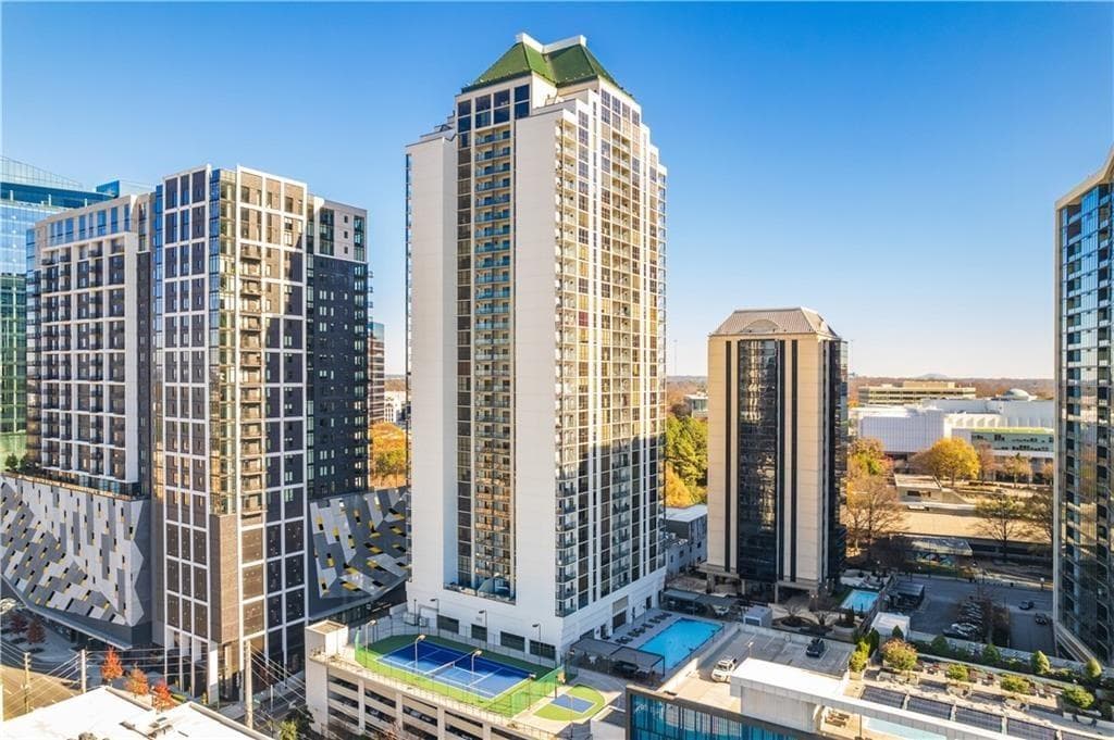 1 bedroom, 1 bathroom, 645 sq ft condominium sold at 1280 W Peachtree Street 1511, Atlanta, GA 30309