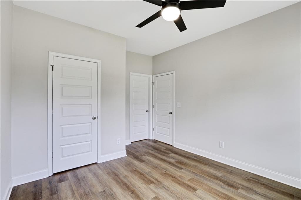 5 bedroom, 3 bathroom, 2,800 sq ft single family residence for sale at 3035 Zodiac Court, Lawrenceville, GA 30044 — photo 3