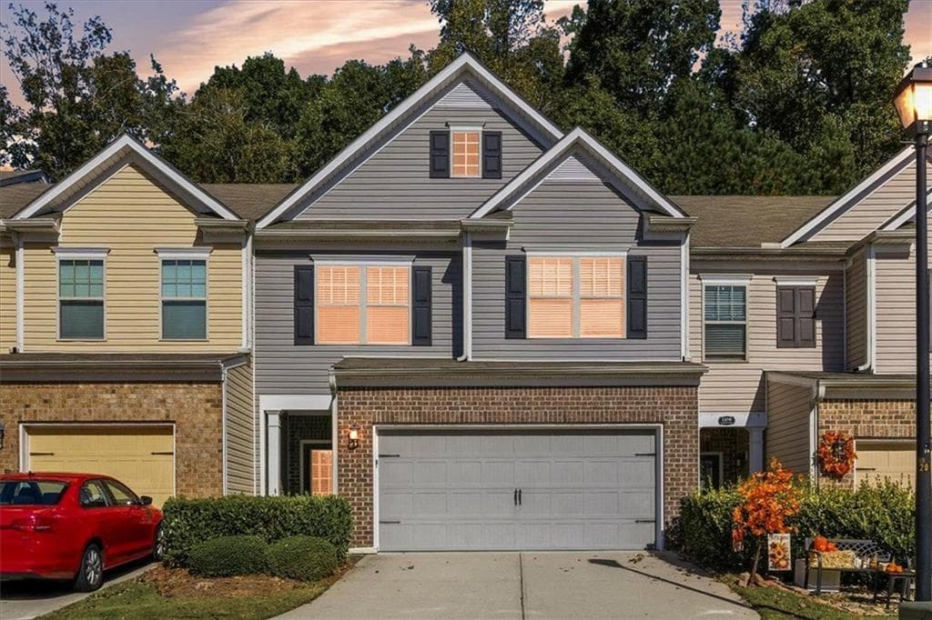 3 bedroom, 3 bathroom, 2,064 sq ft townhouse sold at 1378 BROOKMERE Way, Cumming, GA 30040 — photo 1 of 1