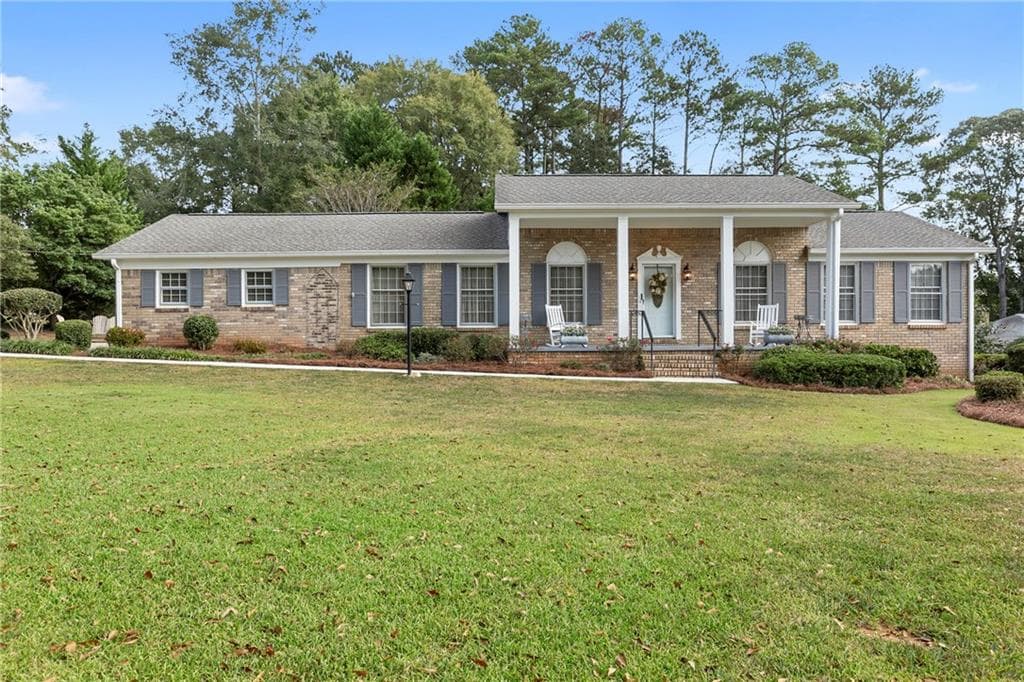 332 Plantation Circle, Fayetteville, GA 30214 — most recent listing photo