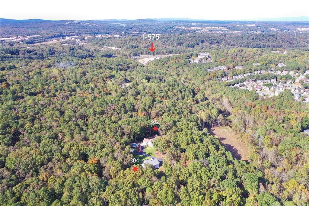 9 bedroom, 6 bathroom, 6,806 sq ft single family residence for sale at 302 and 304 Garland Way, Canton, GA 30115 — photo 5
