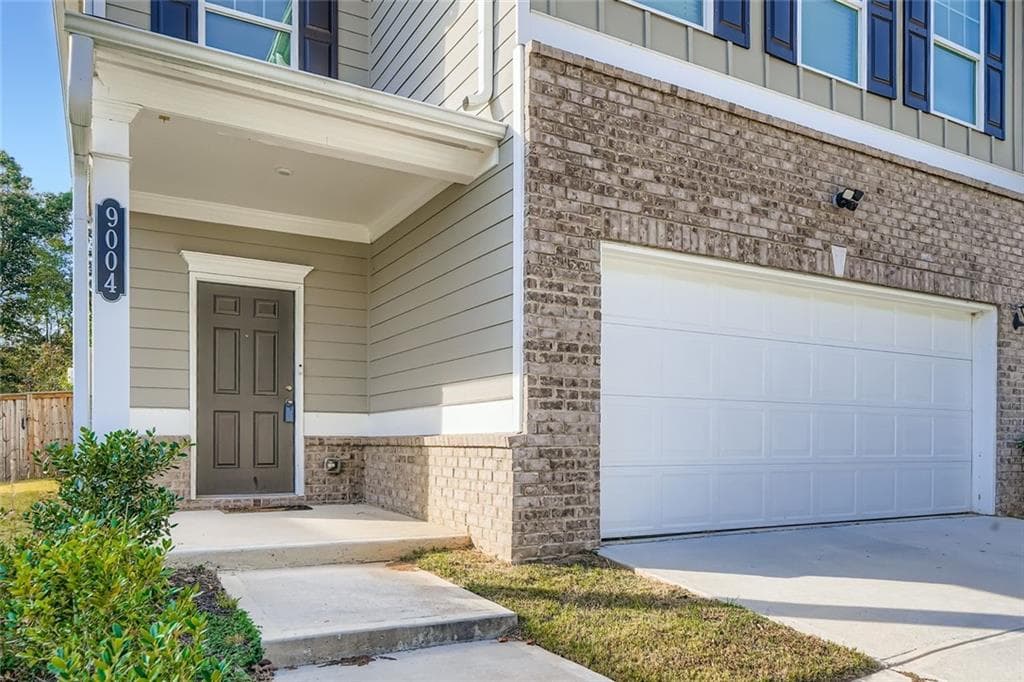 3 bedroom, 3 bathroom, 2,224 sq ft single family residence for sale at 9004 Jim Purcell Drive, Covington, GA 30014 — photo 3
