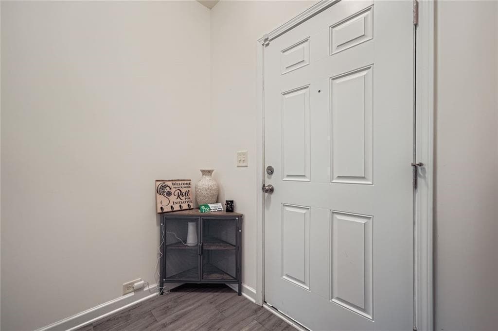 3 bedroom, 3 bathroom, 2,224 sq ft single family residence for sale at 9004 Jim Purcell Drive, Covington, GA 30014 — photo 4