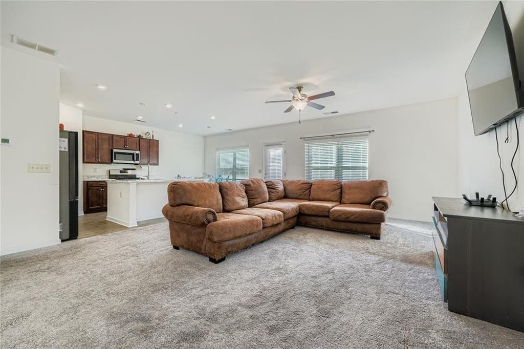 3 bedroom, 3 bathroom, 2,224 sq ft single family residence for sale at 9004 Jim Purcell Drive, Covington, GA 30014 — photo 5