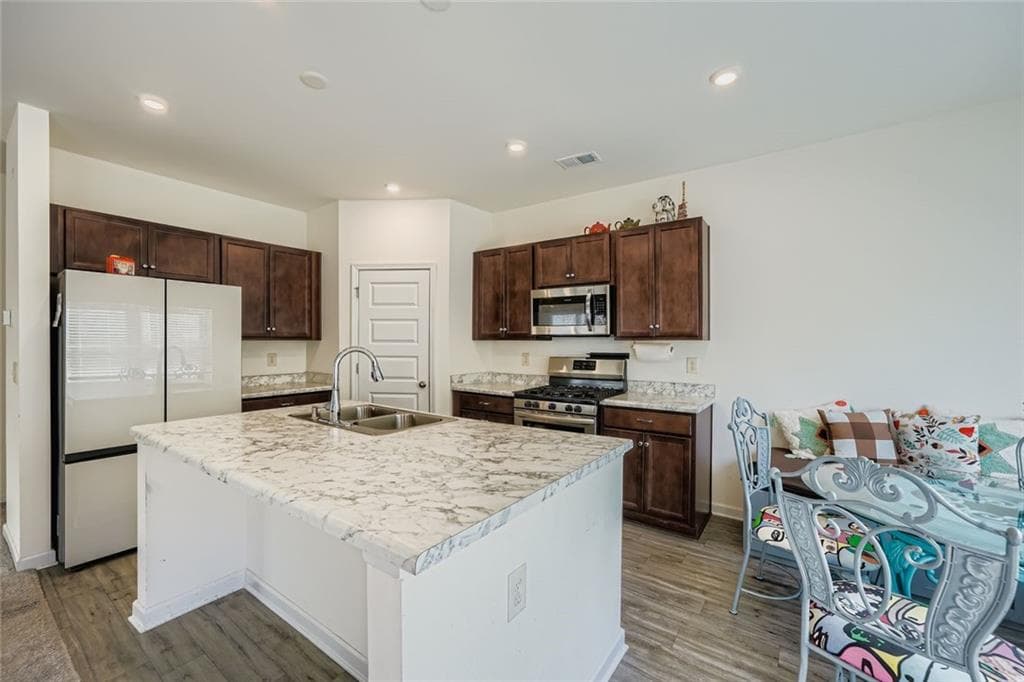 3 bedroom, 3 bathroom, 2,224 sq ft single family residence for sale at 9004 Jim Purcell Drive, Covington, GA 30014 — photo 9