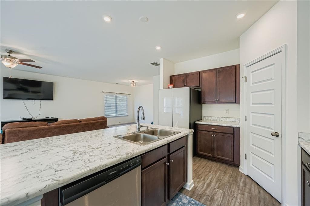 3 bedroom, 3 bathroom, 2,224 sq ft single family residence for sale at 9004 Jim Purcell Drive, Covington, GA 30014 — photo 10