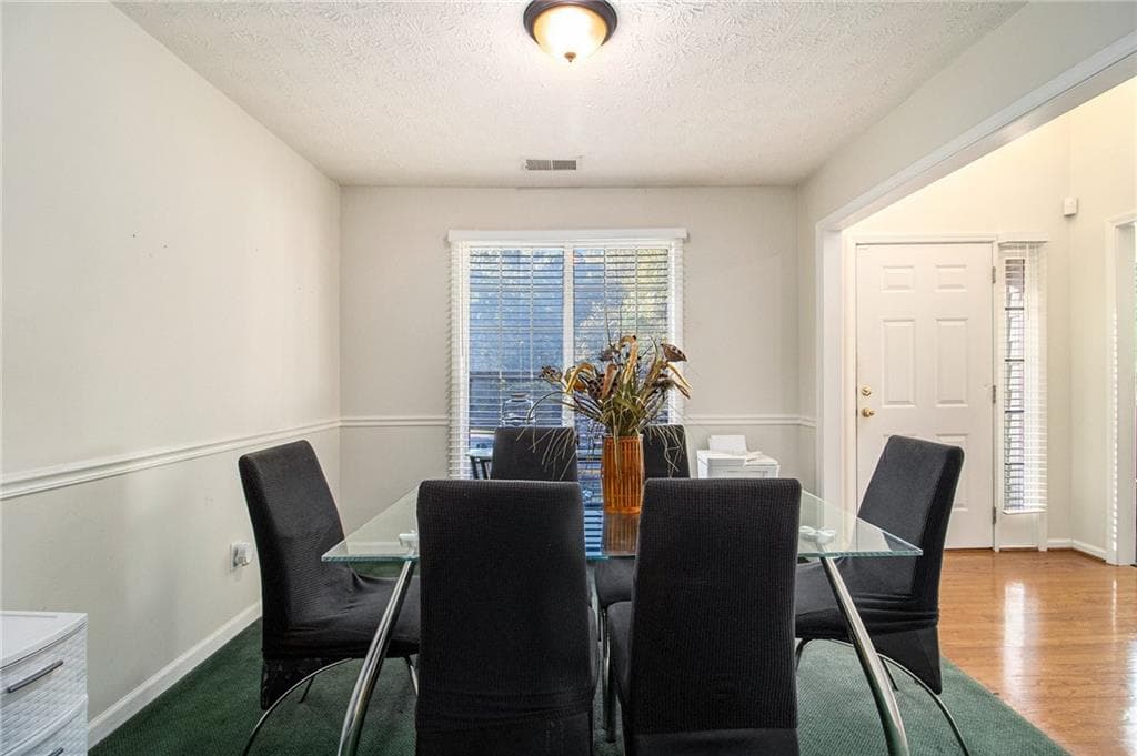 4 bedroom, 3 bathroom, 2,111 sq ft single family residence for sale at 4545 Forrest Bend Court, Snellville, GA 30039 — photo 7