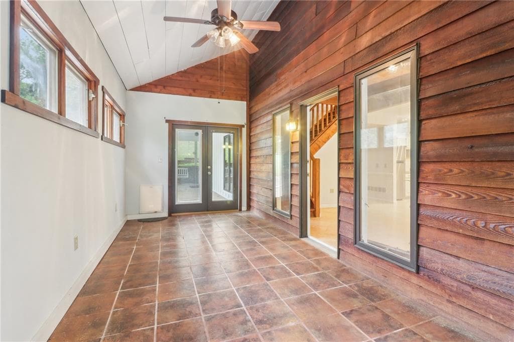 3 bedroom, 3 bathroom, 2,349 sq ft single family residence for sale at 5250 Aubrey Lane, Cumming, GA 30028 — photo 8