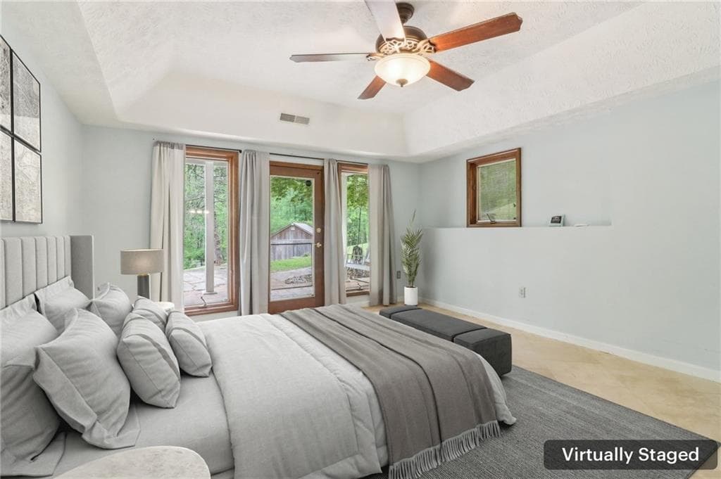3 bedroom, 3 bathroom, 2,349 sq ft single family residence for sale at 5250 Aubrey Lane, Cumming, GA 30028 — photo 9
