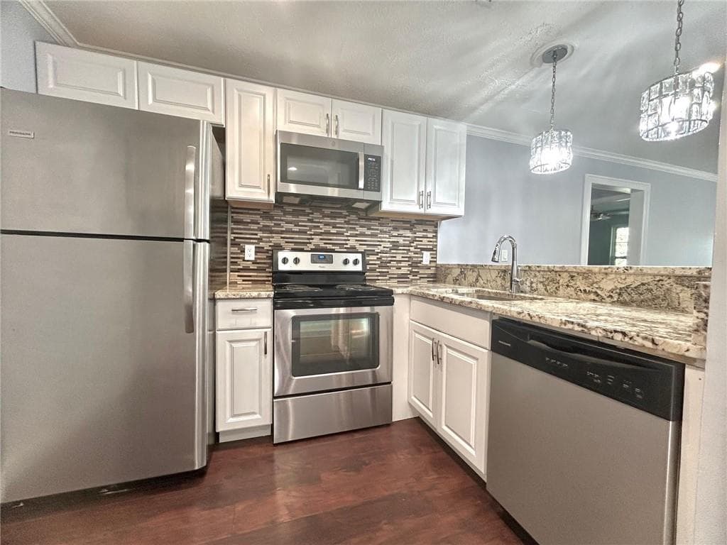 406 Teal Court, Roswell, GA 30076 — most recent listing photo