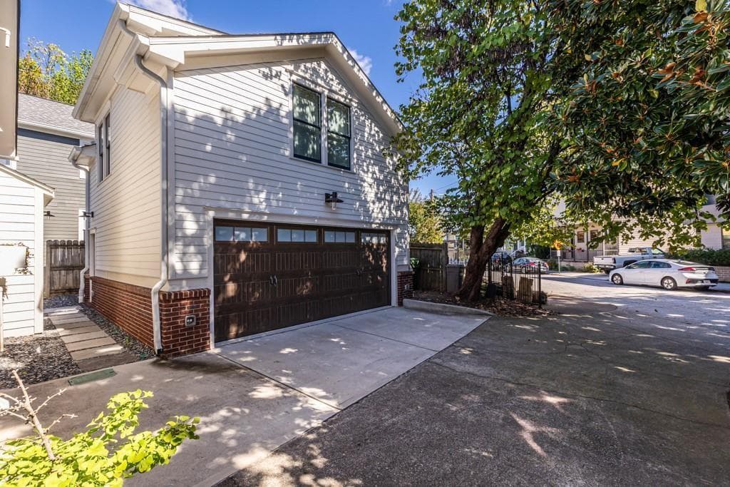 1 bedroom, 1 bathroom, 650 sq ft apartment for rent at 69 Randolph Street B, Atlanta, GA 30312 for $2,600 a month — photo 2