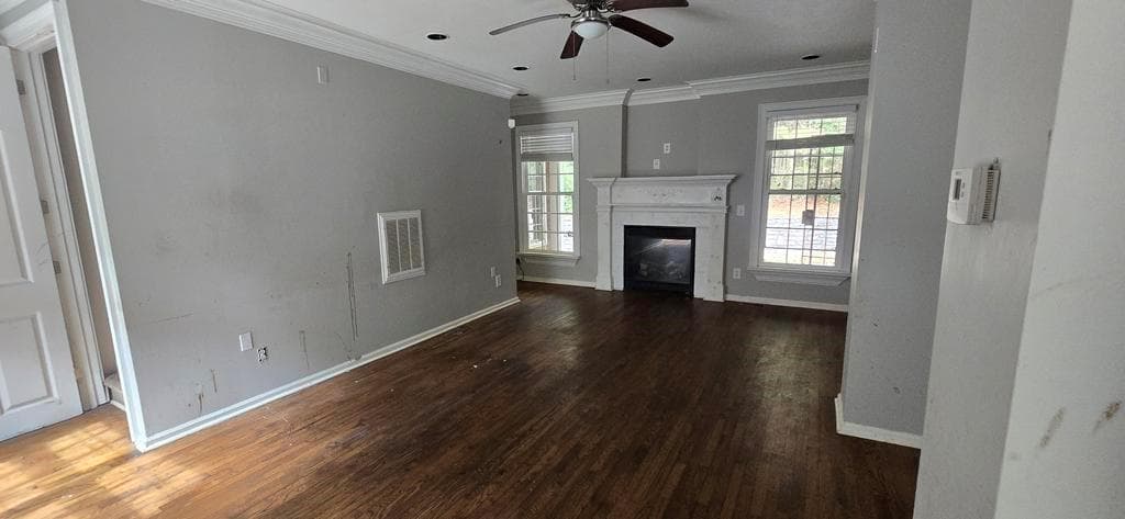 4 bedroom, 3 bathroom, 3,973 sq ft single family residence under contract at 4119 Waits Avenue, Atlanta, GA 30331 — photo 2