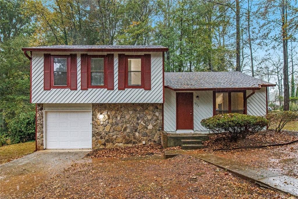 5035 FAIRFOREST Drive, Stone Mountain, GA 30088 — most recent listing photo