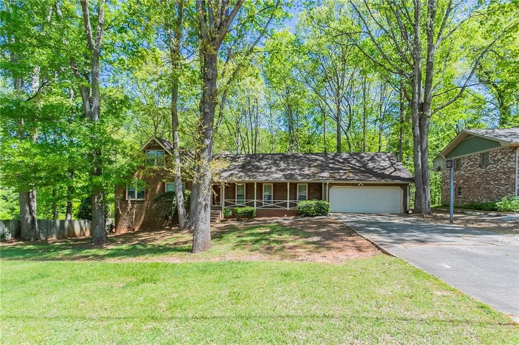 2352 Rockwood Way, Stone Mountain, GA 30087 — most recent listing photo