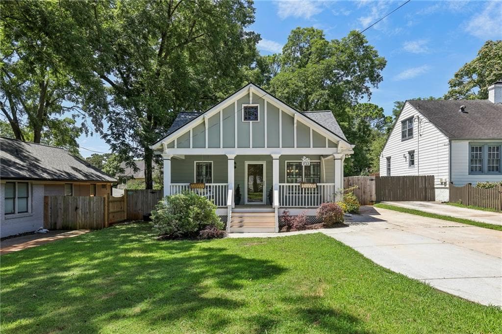 3 bedroom, 2 bathroom, 1,572 sq ft single family residence sold at 1723 Flat Shoals Road, Atlanta, GA 30316