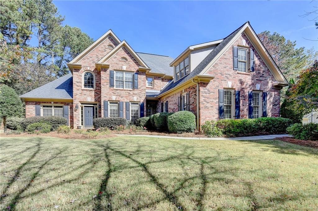 355 Laurel Oak Drive, Suwanee, GA 30024 — most recent listing photo
