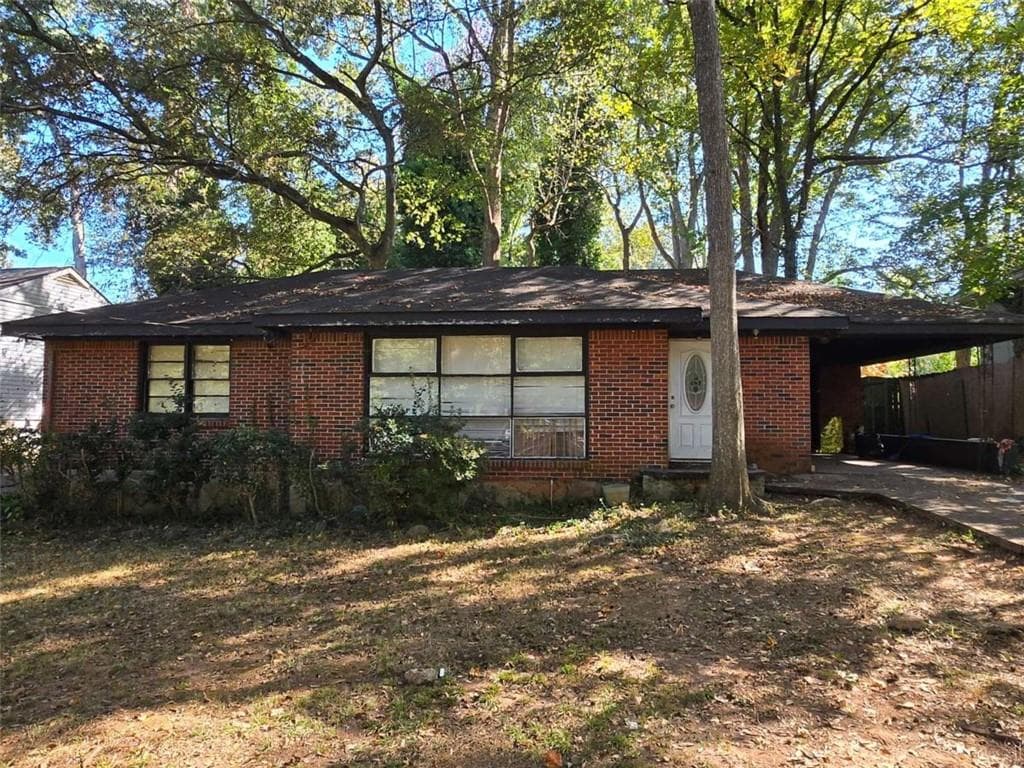 2 bedroom, 1 bathroom, 1,230 sq ft single family residence sold at 1973 Boulderview Drive, Atlanta, GA 30316
