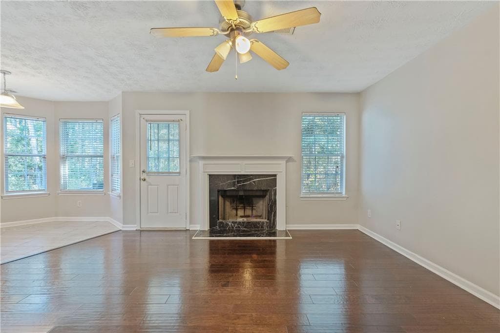 4 bedroom, 3 bathroom single family residence for rent at 9122 S Sterling Lakes, Covington, GA 30014 for $2,250 a month — photo 7