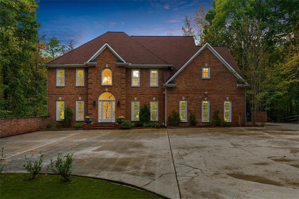 515 Kent Road, Roswell, GA 30075 — most recent listing photo